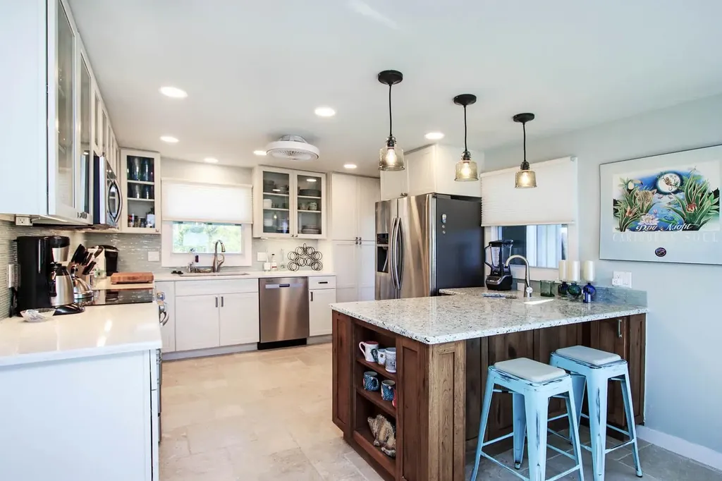 2667 Coconut Drive Sanibel FL 33957