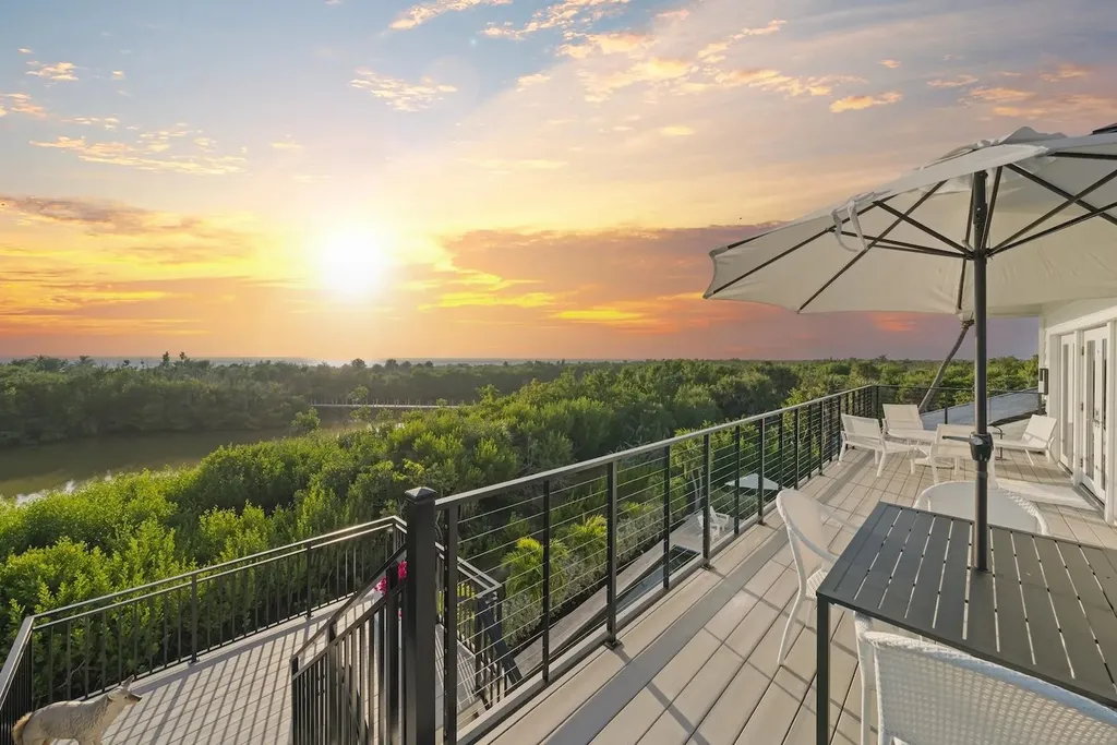 5145 Joewood Drive Sanibel FL 33957