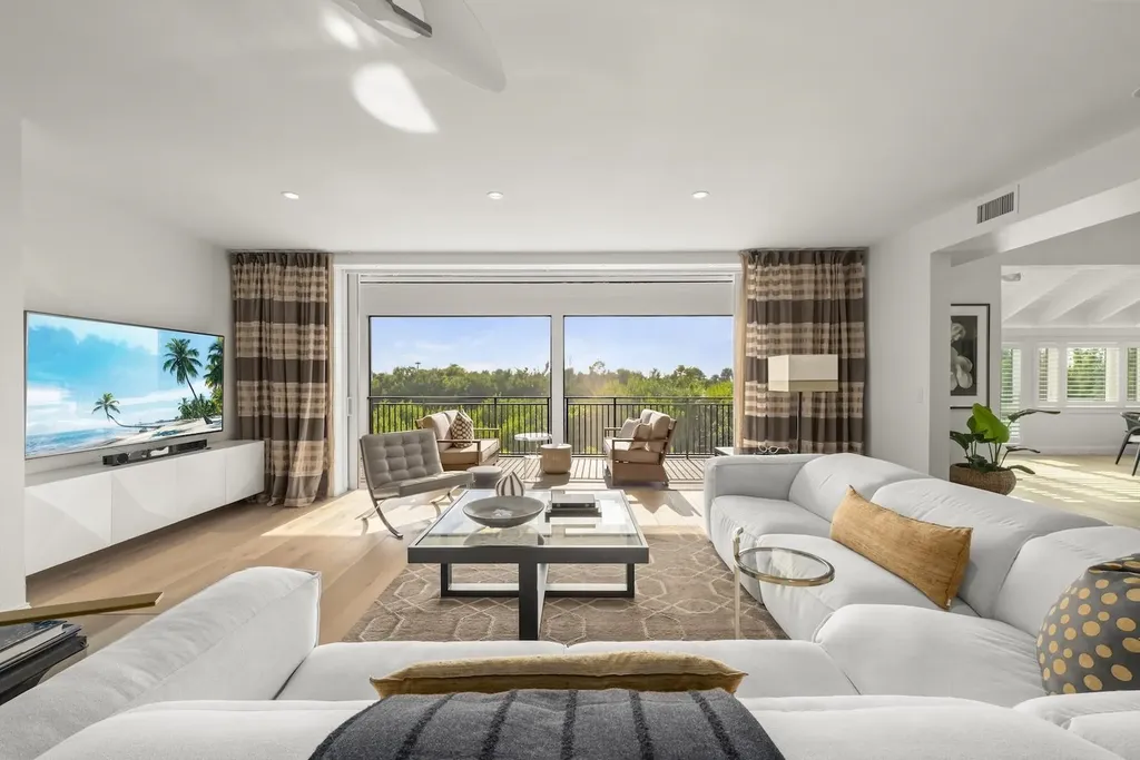 5145 Joewood Drive Sanibel FL 33957