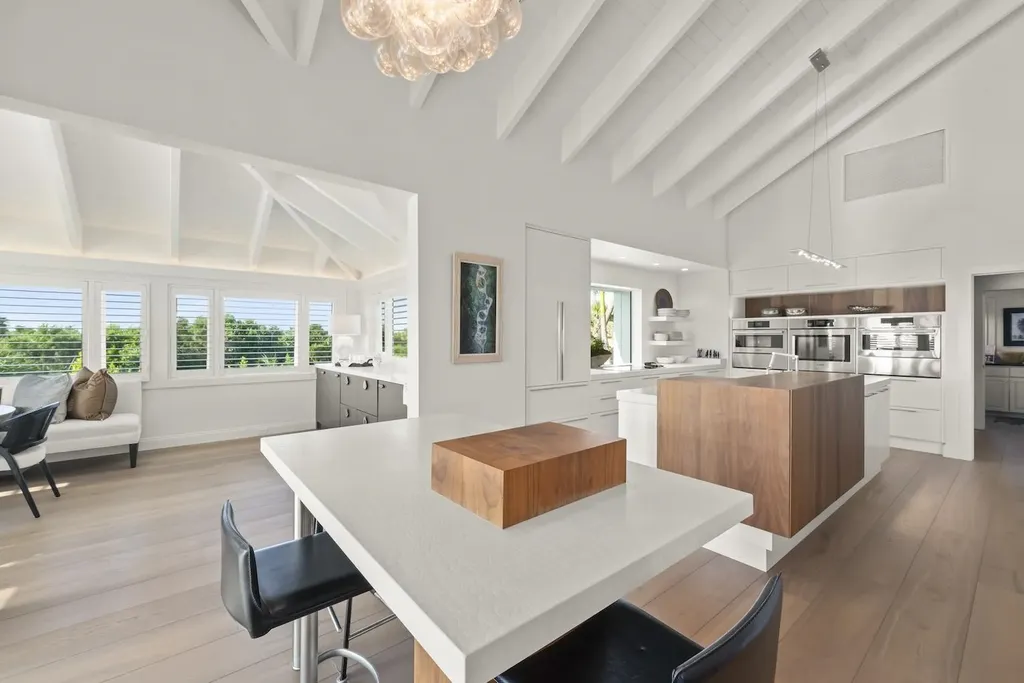 5145 Joewood Drive Sanibel FL 33957