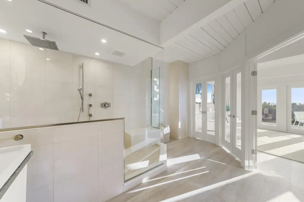 5145 Joewood Drive Sanibel FL 33957