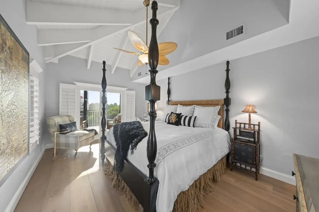 5145 Joewood Drive Sanibel FL 33957