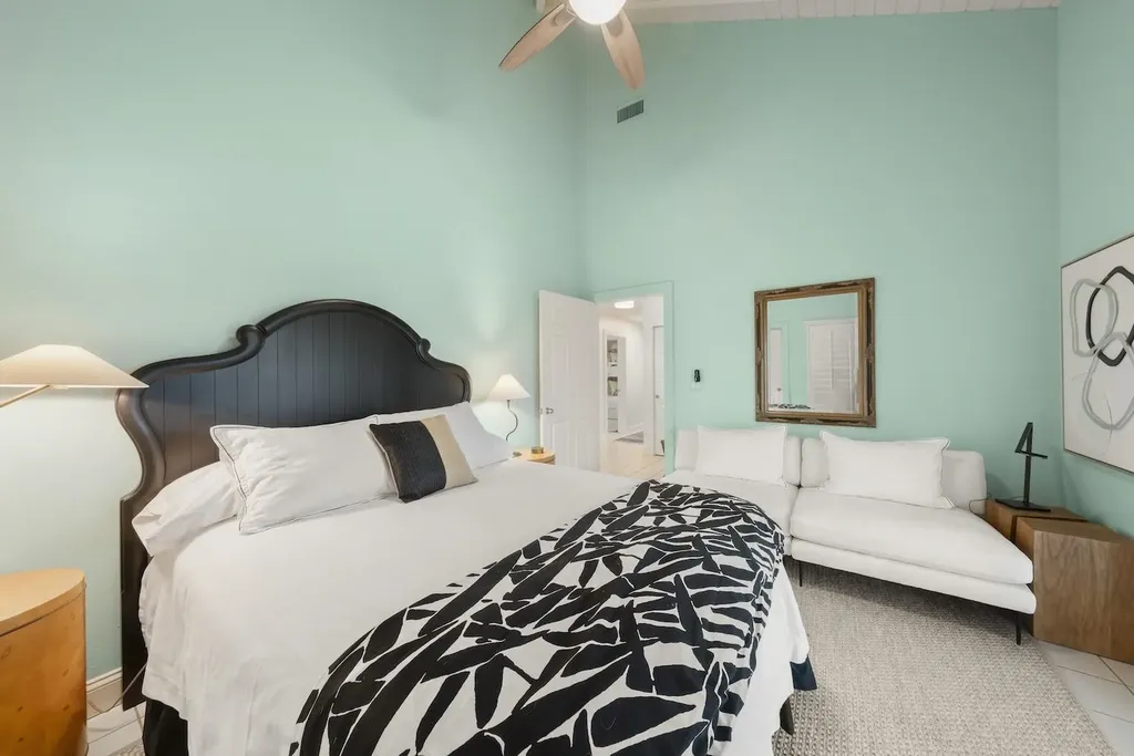 5145 Joewood Drive Sanibel FL 33957