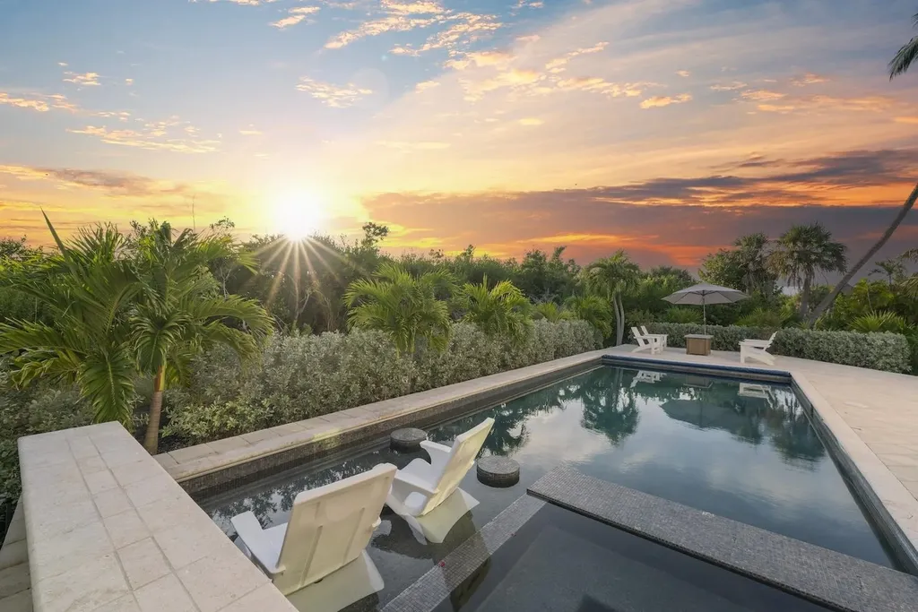 5145 Joewood Drive Sanibel FL 33957