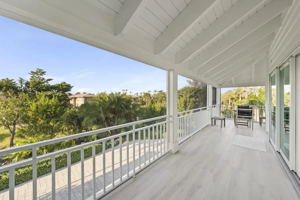 5145 Joewood Drive Sanibel FL 33957