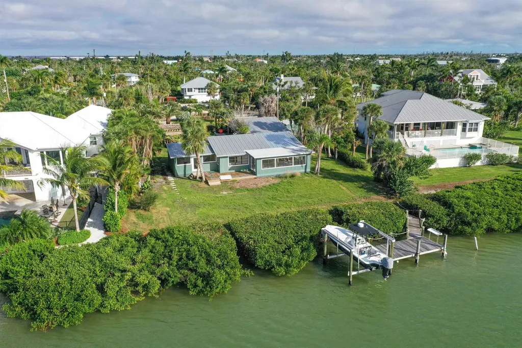 2525 Lands End Place Sanibel FL 33957