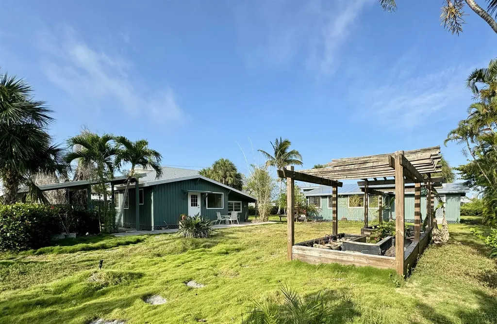 2525 Lands End Place Sanibel FL 33957
