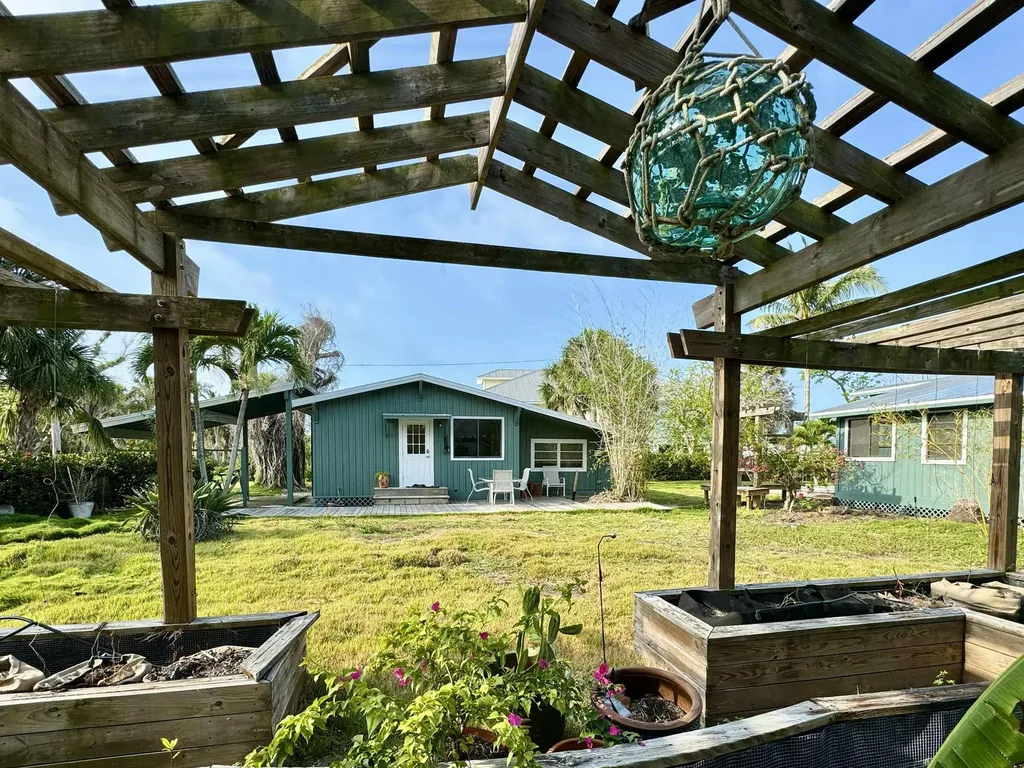 2525 Lands End Place Sanibel FL 33957