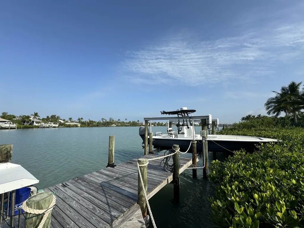 2525 Lands End Place Sanibel FL 33957