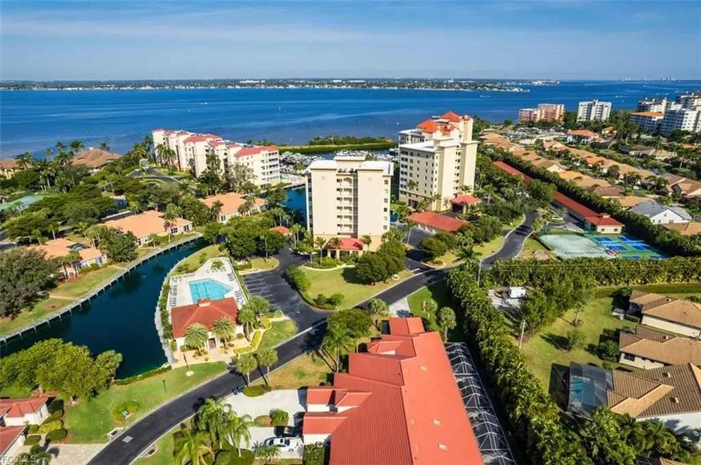 15140 Harbour Isle Drive Fort Myers FL 33908