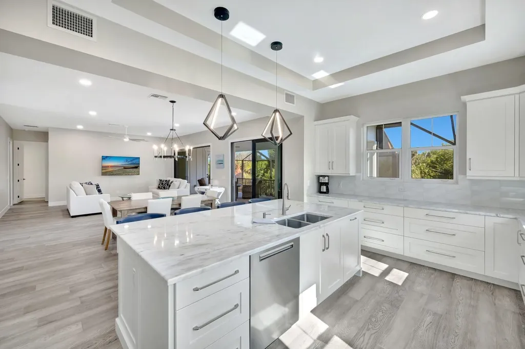 1044 Fish Crow Road Sanibel FL 33957