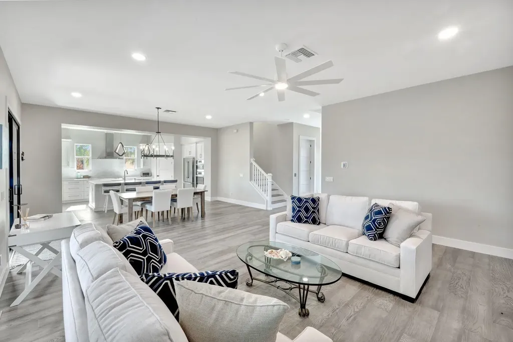 1044 Fish Crow Road Sanibel FL 33957