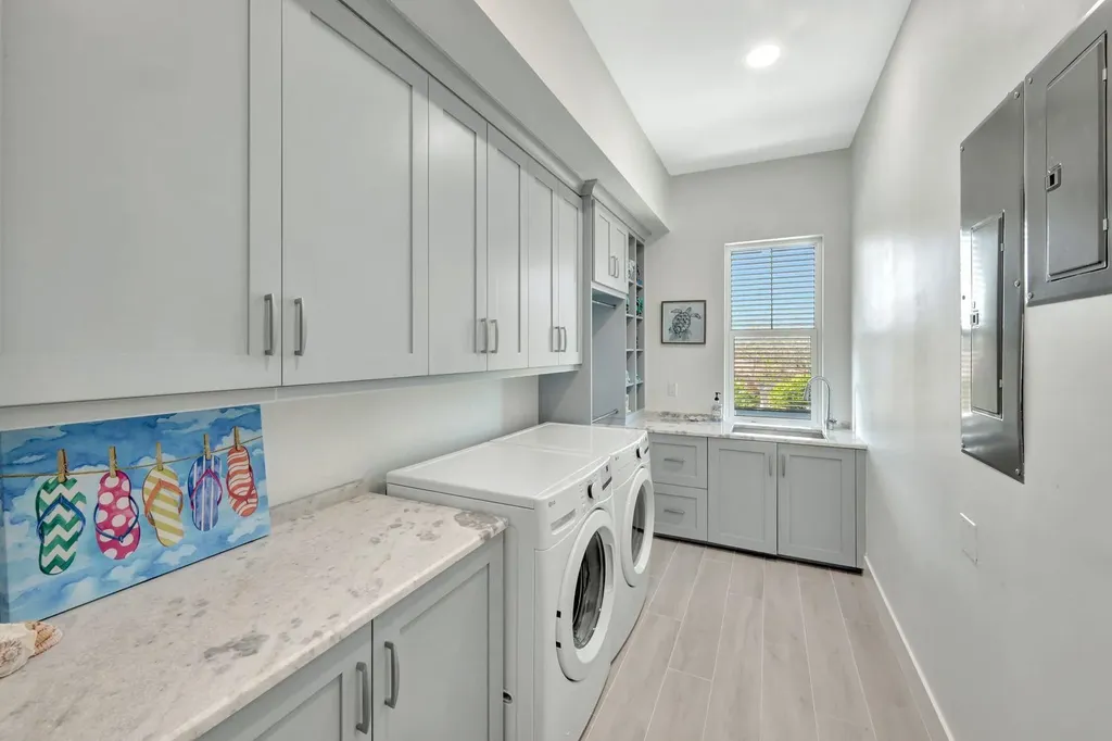 1044 Fish Crow Road Sanibel FL 33957