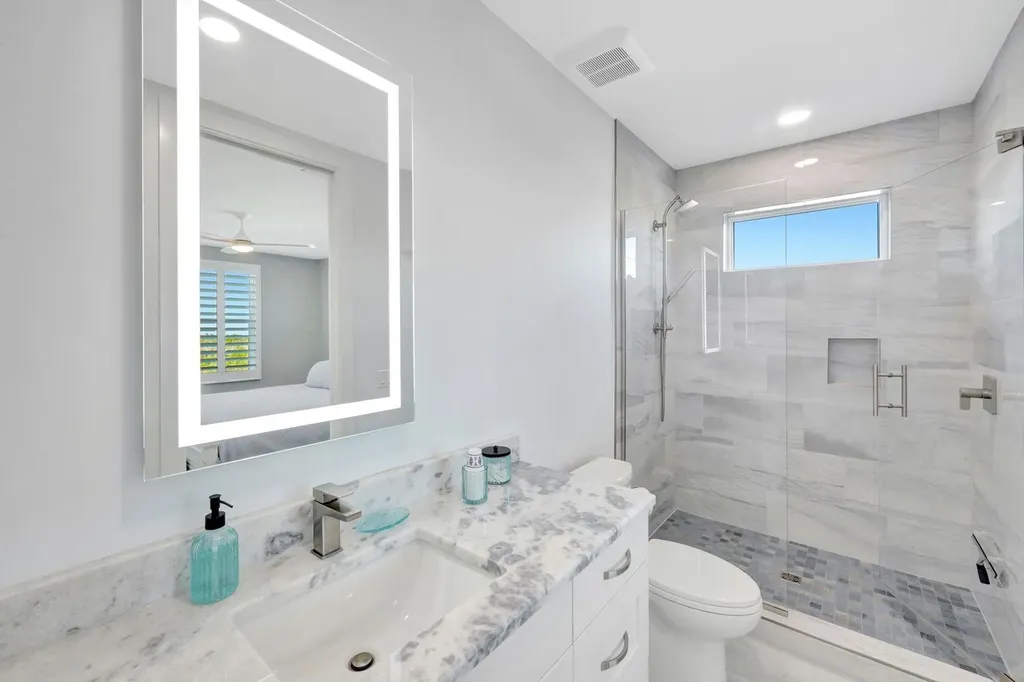 1044 Fish Crow Road Sanibel FL 33957