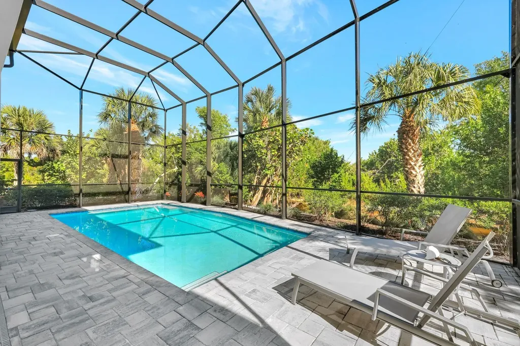 1044 Fish Crow Road Sanibel FL 33957