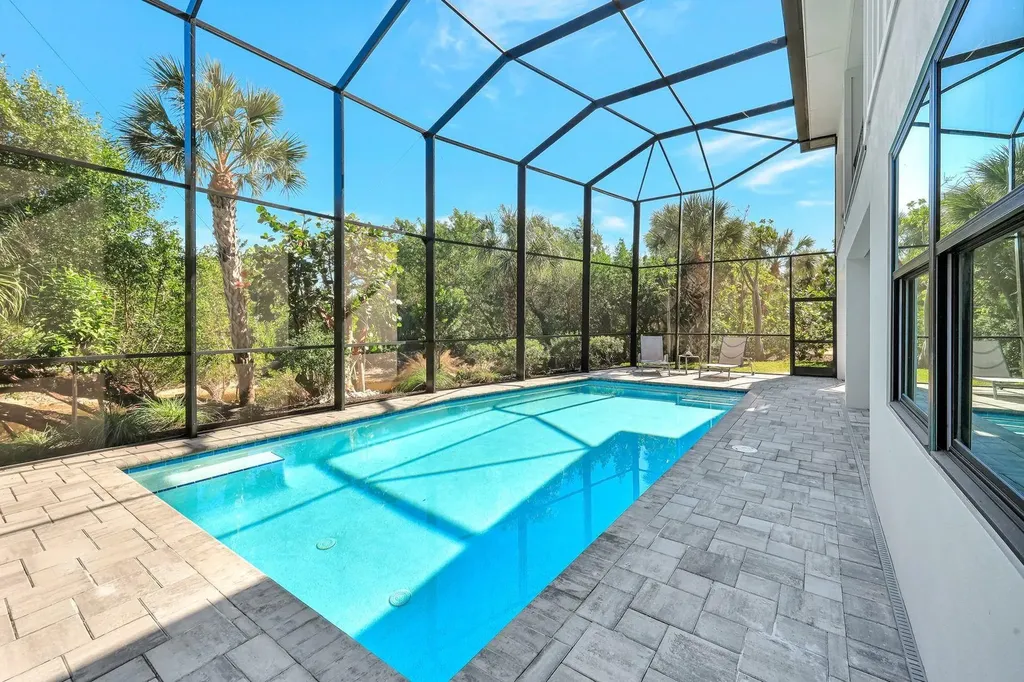 1044 Fish Crow Road Sanibel FL 33957