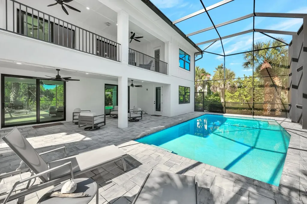 1044 Fish Crow Road Sanibel FL 33957
