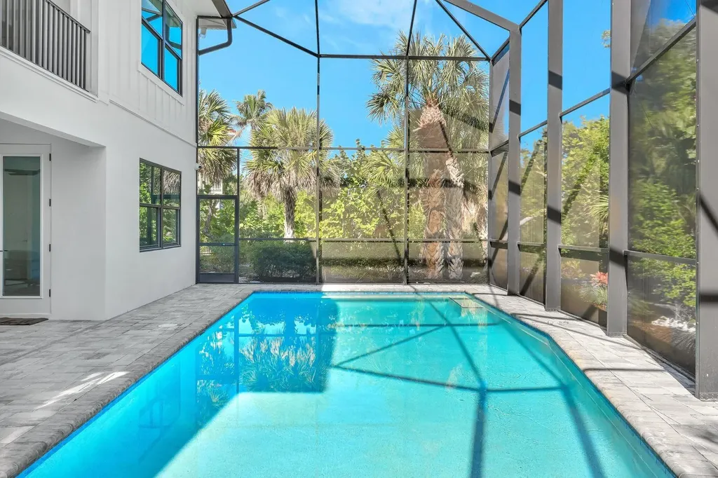 1044 Fish Crow Road Sanibel FL 33957