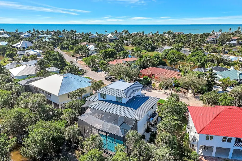 1044 Fish Crow Road Sanibel FL 33957