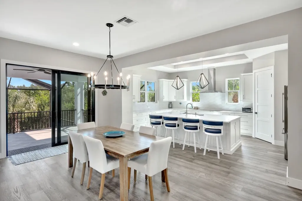 1044 Fish Crow Road Sanibel FL 33957