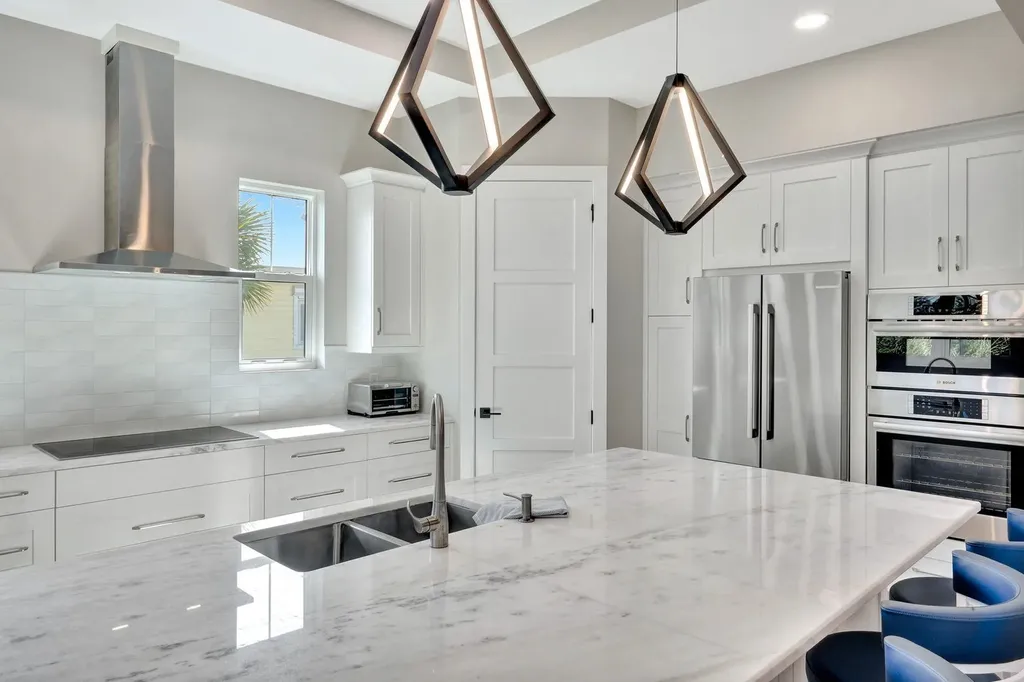 1044 Fish Crow Road Sanibel FL 33957