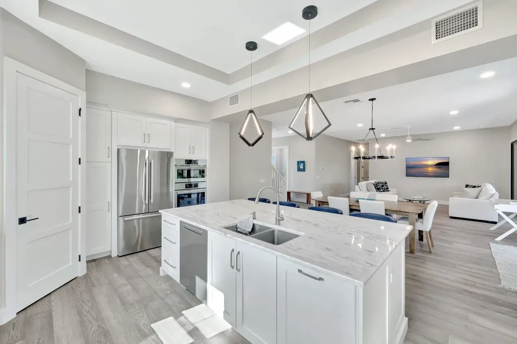 1044 Fish Crow Road Sanibel FL 33957