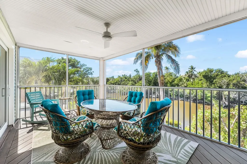 241 Violet Drive Sanibel FL 33957