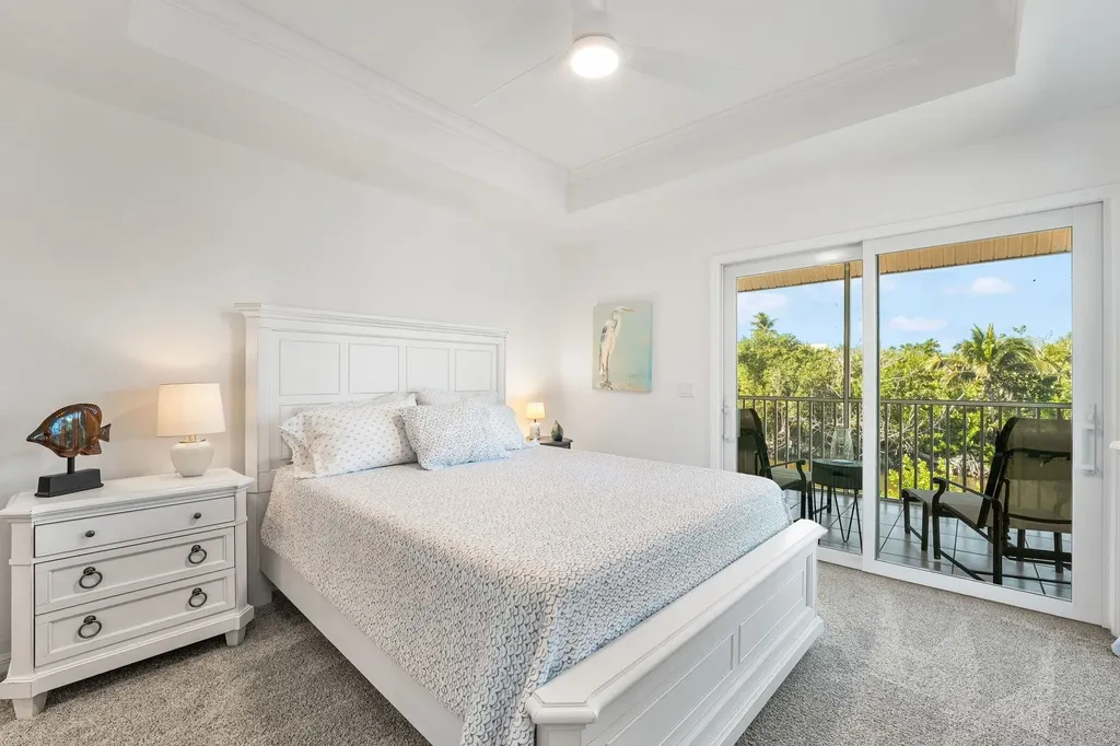 241 Violet Drive Sanibel FL 33957