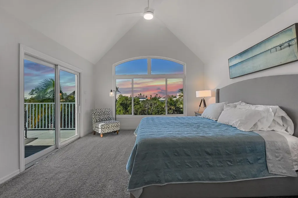 241 Violet Drive Sanibel FL 33957