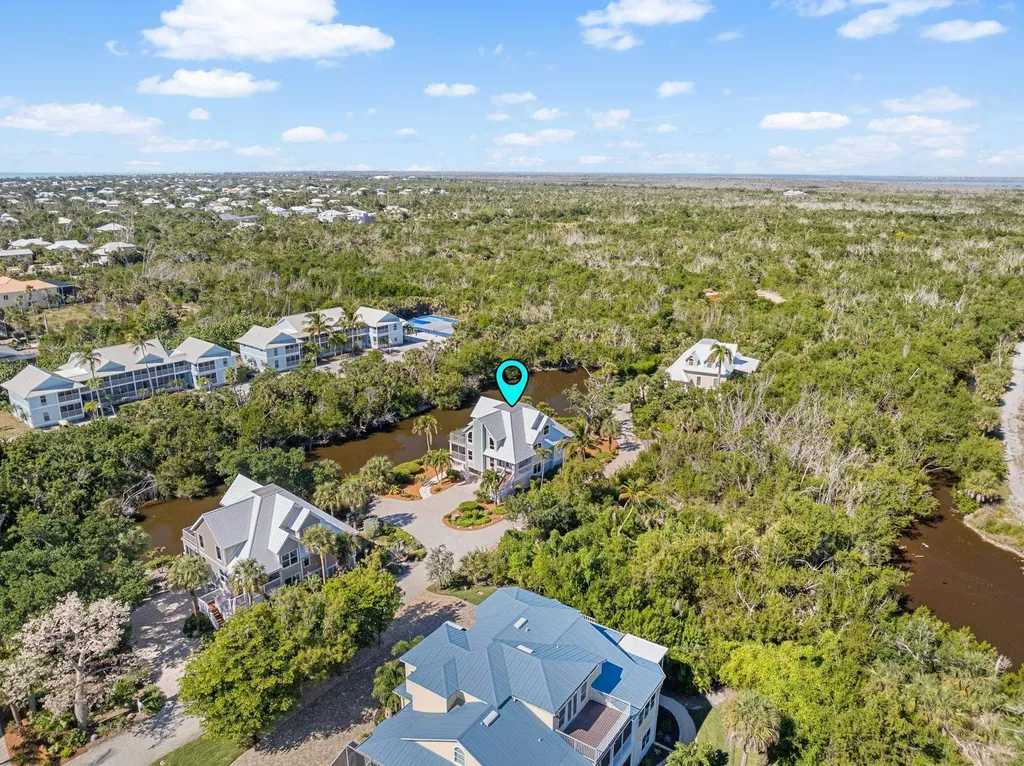 241 Violet Drive Sanibel FL 33957