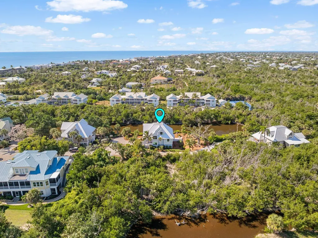 241 Violet Drive Sanibel FL 33957