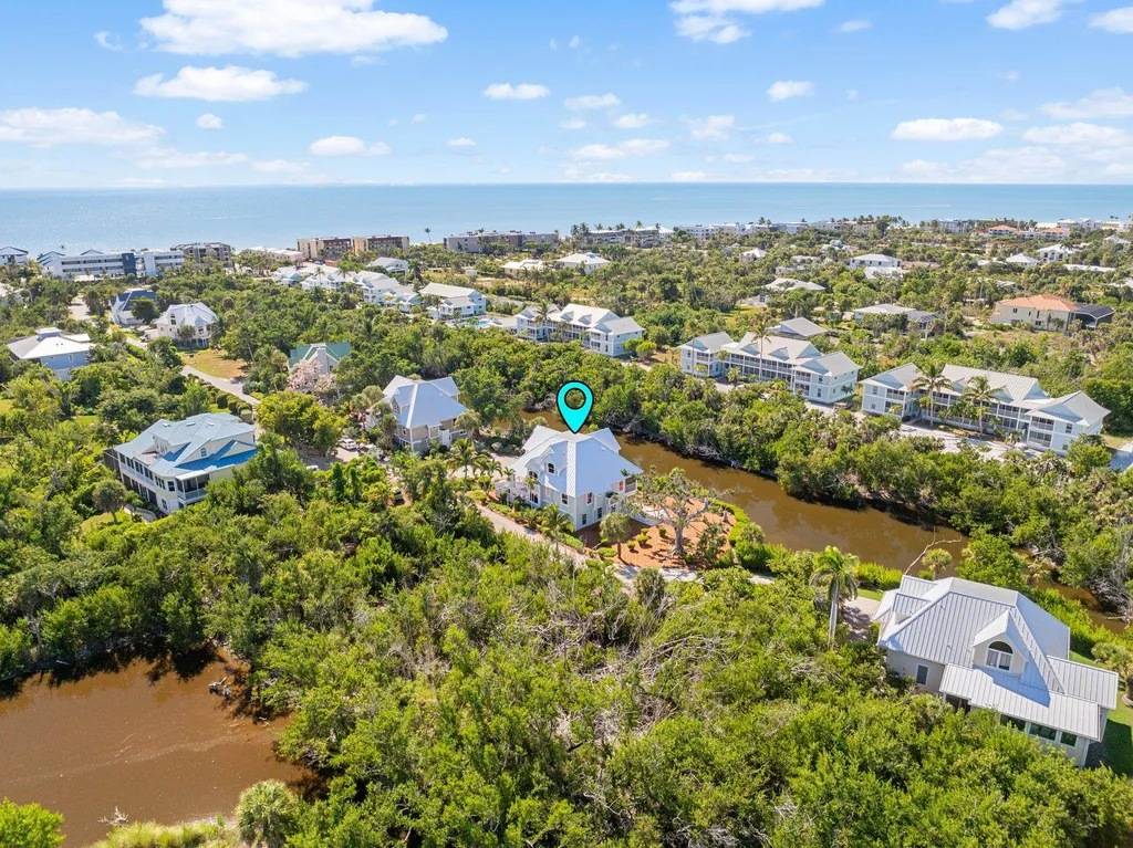 241 Violet Drive Sanibel FL 33957