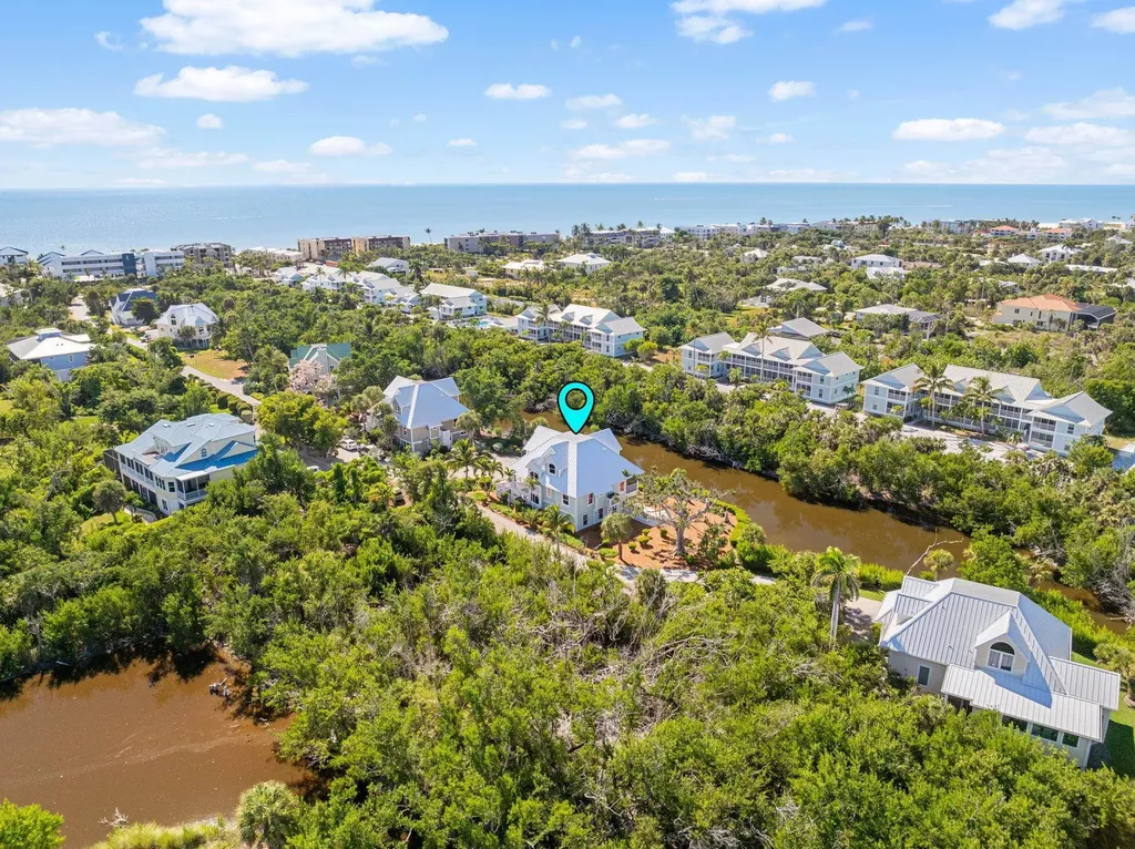 241 Violet Drive Sanibel FL 33957