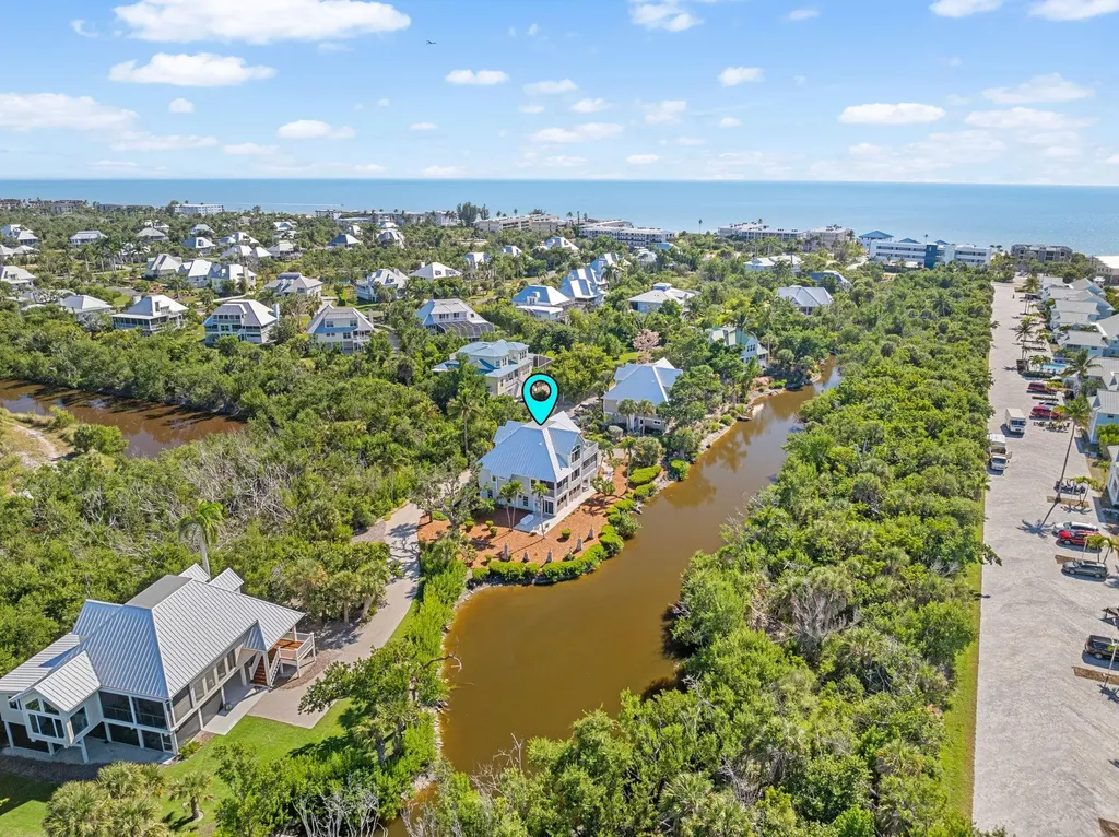 241 Violet Drive Sanibel FL 33957