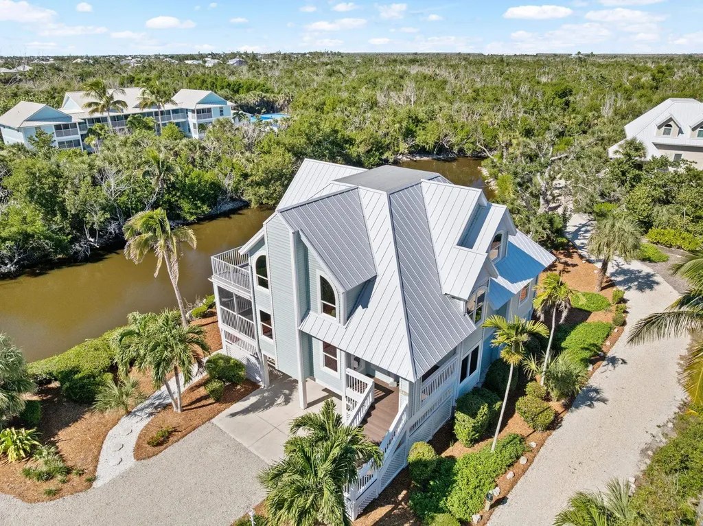 241 Violet Drive Sanibel FL 33957