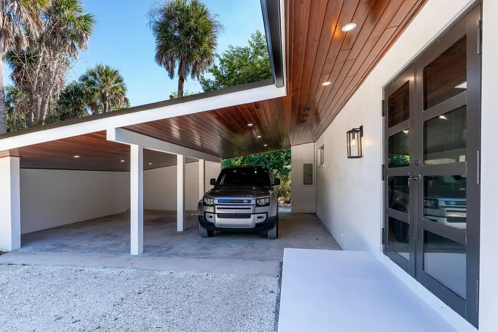 5801 Sanibel Captiva Road Sanibel FL 33957