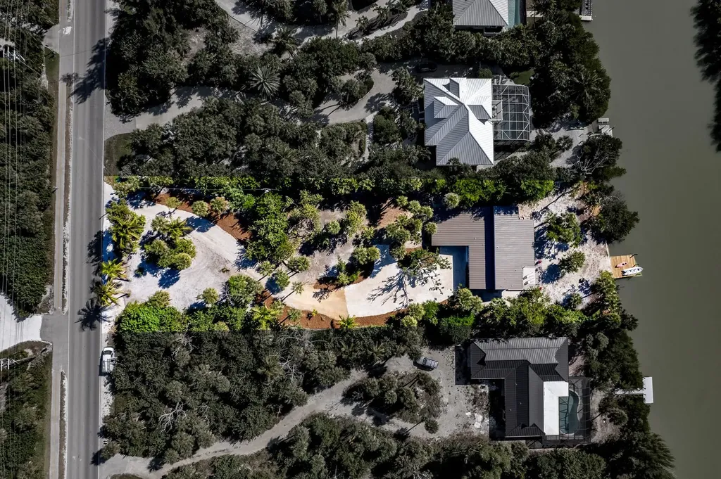 5801 Sanibel Captiva Road Sanibel FL 33957