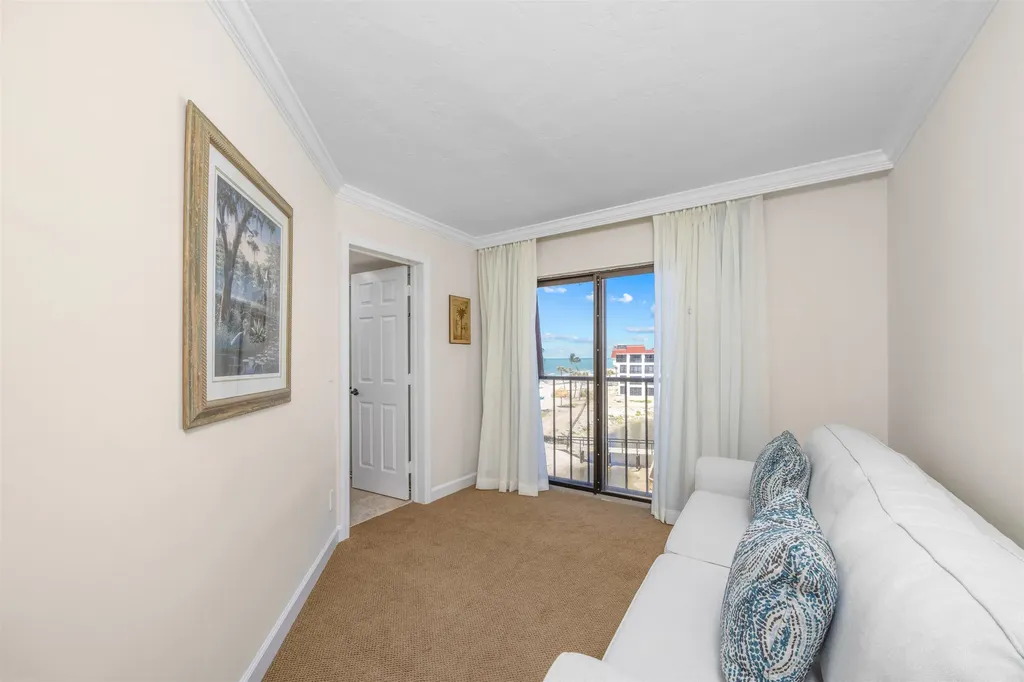 2445 W Gulf Drive Sanibel FL 33957