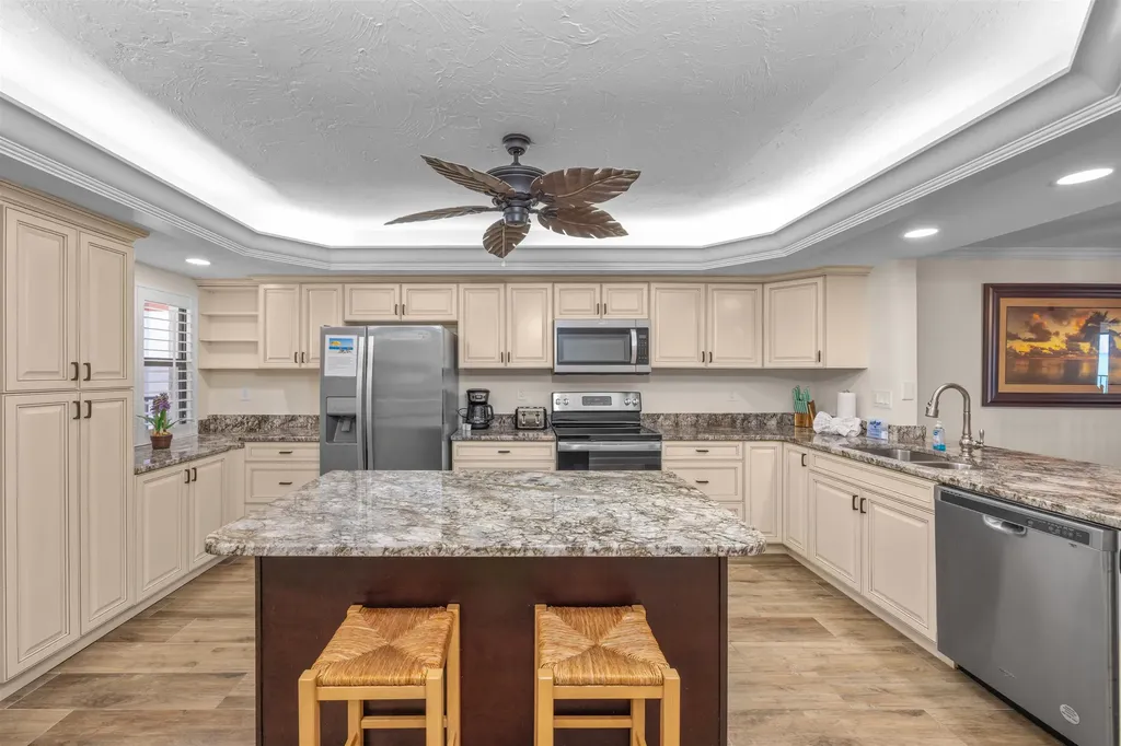 2445 W Gulf Drive Sanibel FL 33957