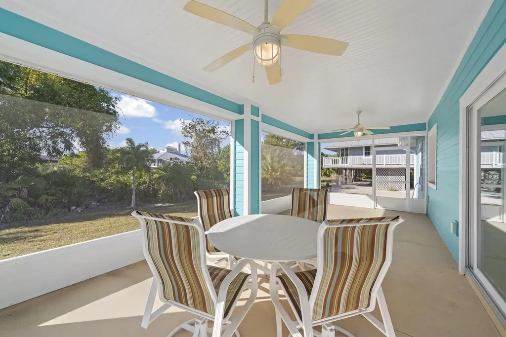 11931 Oakland Drive Bokeelia FL 33922