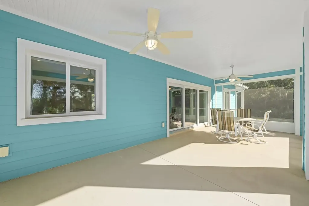 11931 Oakland Drive Bokeelia FL 33922