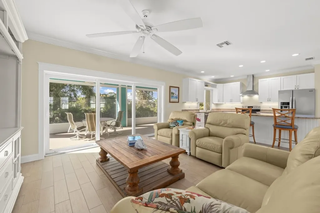 11931 Oakland Drive Bokeelia FL 33922