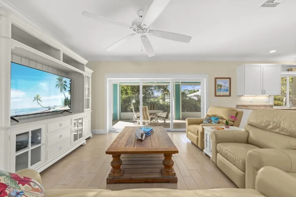 11931 Oakland Drive Bokeelia FL 33922