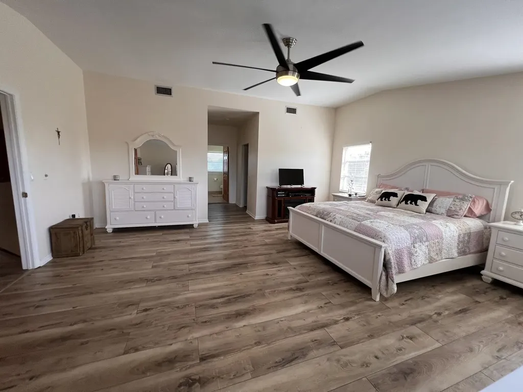 9225 Dimmick Drive Sanibel FL 33957