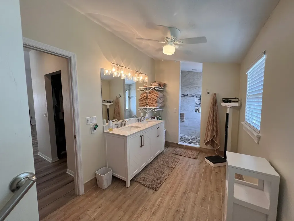 9225 Dimmick Drive Sanibel FL 33957