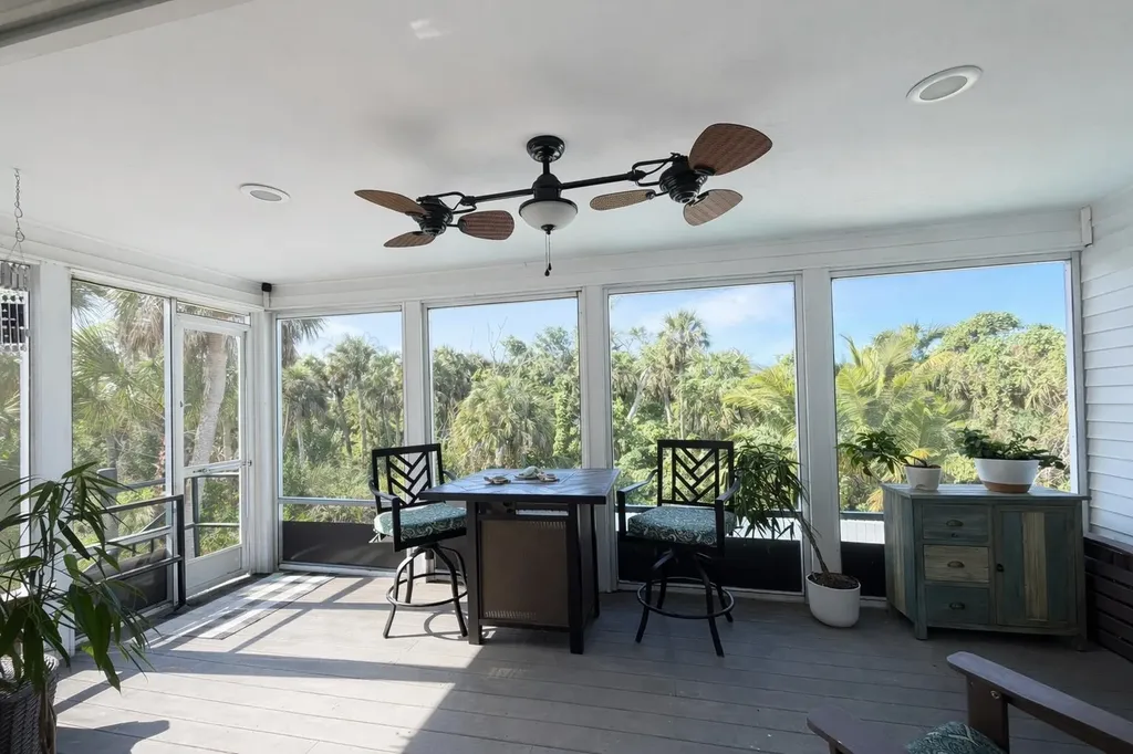 9225 Dimmick Drive Sanibel FL 33957