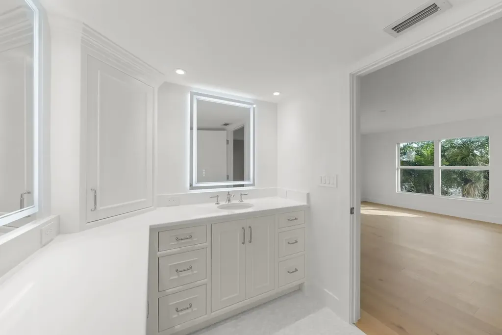 3127 West Gulf Drive Sanibel FL 33957