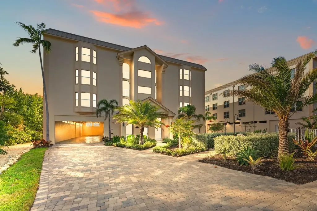 3127 West Gulf Drive Sanibel FL 33957