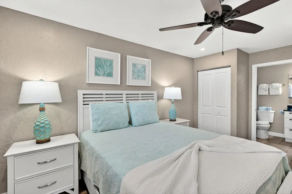 827 E Gulf Drive Sanibel FL 33957