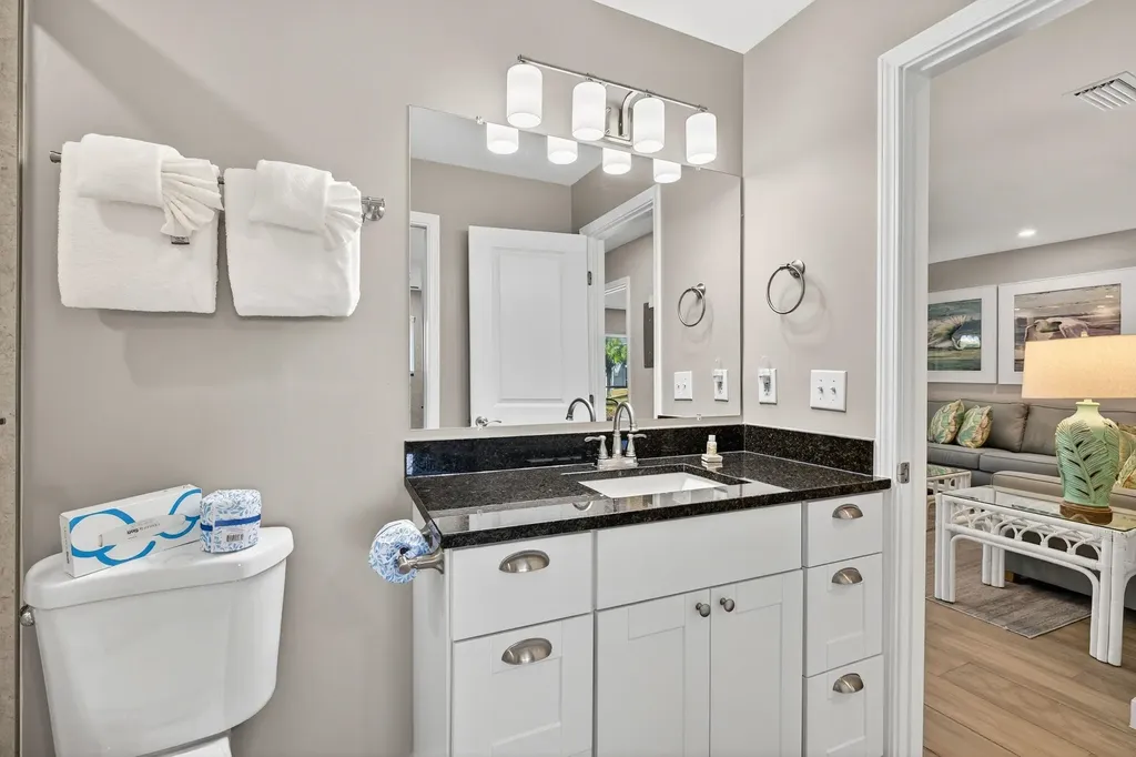 827 E Gulf Drive Sanibel FL 33957
